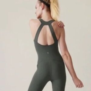 Athleta Transcend Bodysuit 7/8 - Black